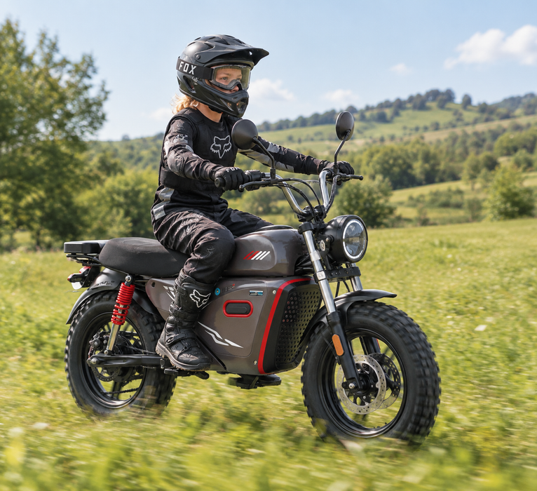 isinwheel Flow Y18 Electric Dirt Bike - 48V 20Ah 4000W, 35 MPH Max Speed, 60-Mile Range, 330 lbs Max Load - 100% Financing Available!