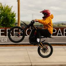 Freego NOVA 4 Mid-Drive Electric Dirt Bike - 60V, 30Ah, 3000W/6000W Peak, hydraulic suspension, 4-piston hydraulic brakes, max speed 45MPH - 100% Financing Available!