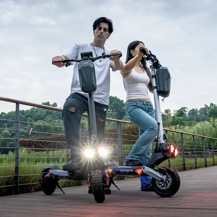 Circooter Raptor Pro 48V 20Ah 1600W Dual Motor Off-Road Electric Scooter with 28 MPH Speed, Dual Suspension, Dual Braking - 100% Financing Available!